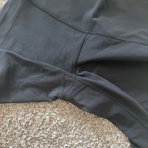 Lululemon crop leggings - Picture 3 of 5
